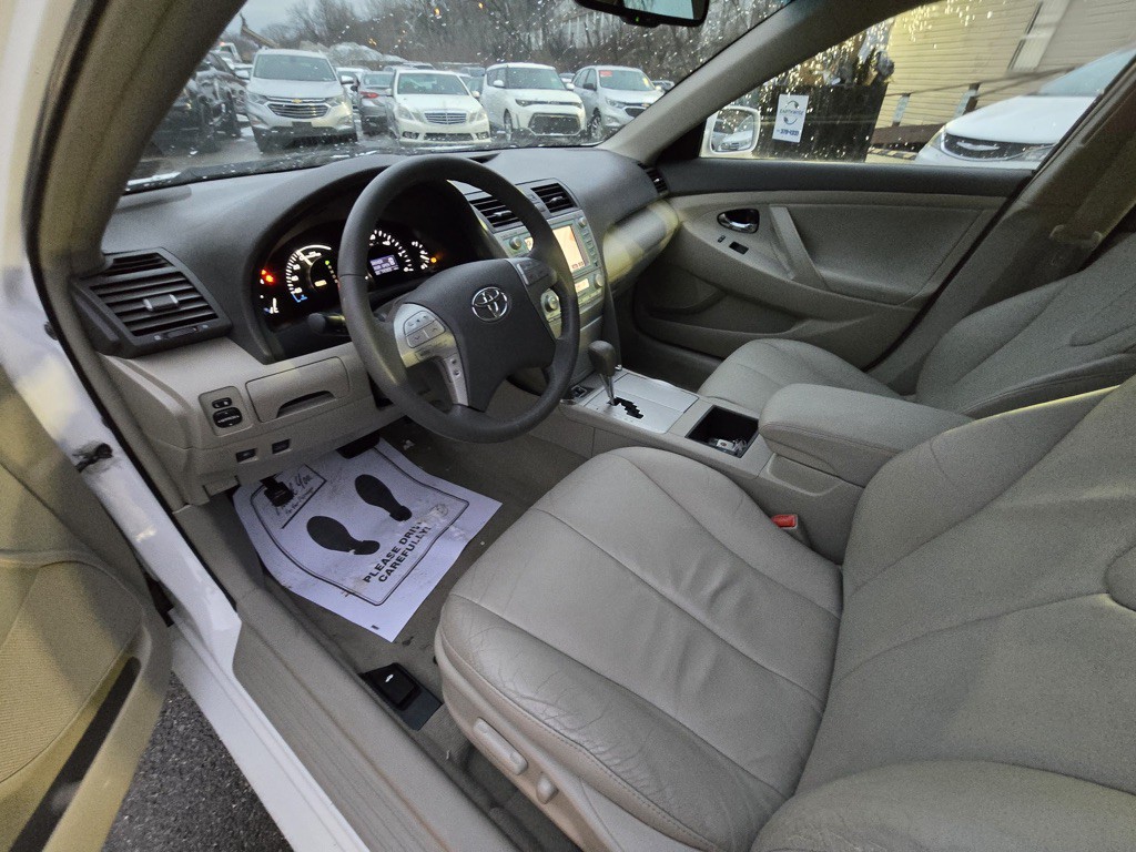 2009 Toyota Camry Image 12