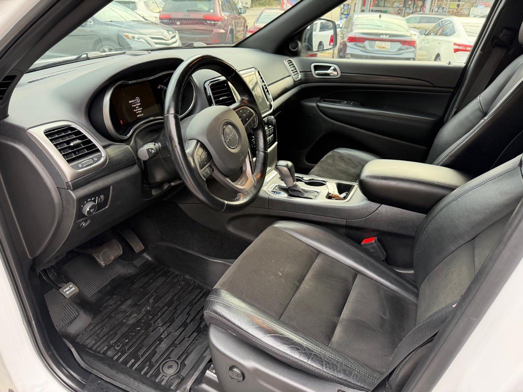 2020 Jeep Grand Cherokee Image 5