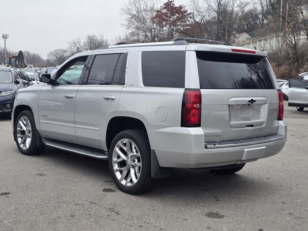 2016 Chevrolet Tahoe Image 10