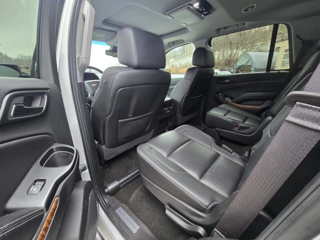2016 Chevrolet Tahoe Image 12