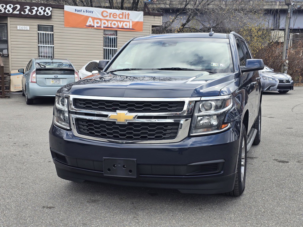 2019 Chevrolet Tahoe Image 3