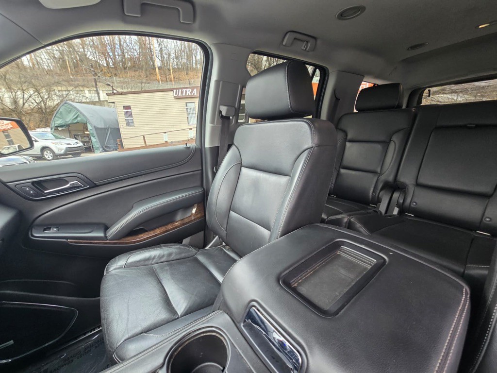 2019 Chevrolet Tahoe Image 16