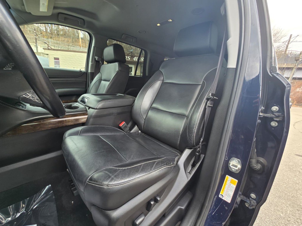 2019 Chevrolet Tahoe Image 17