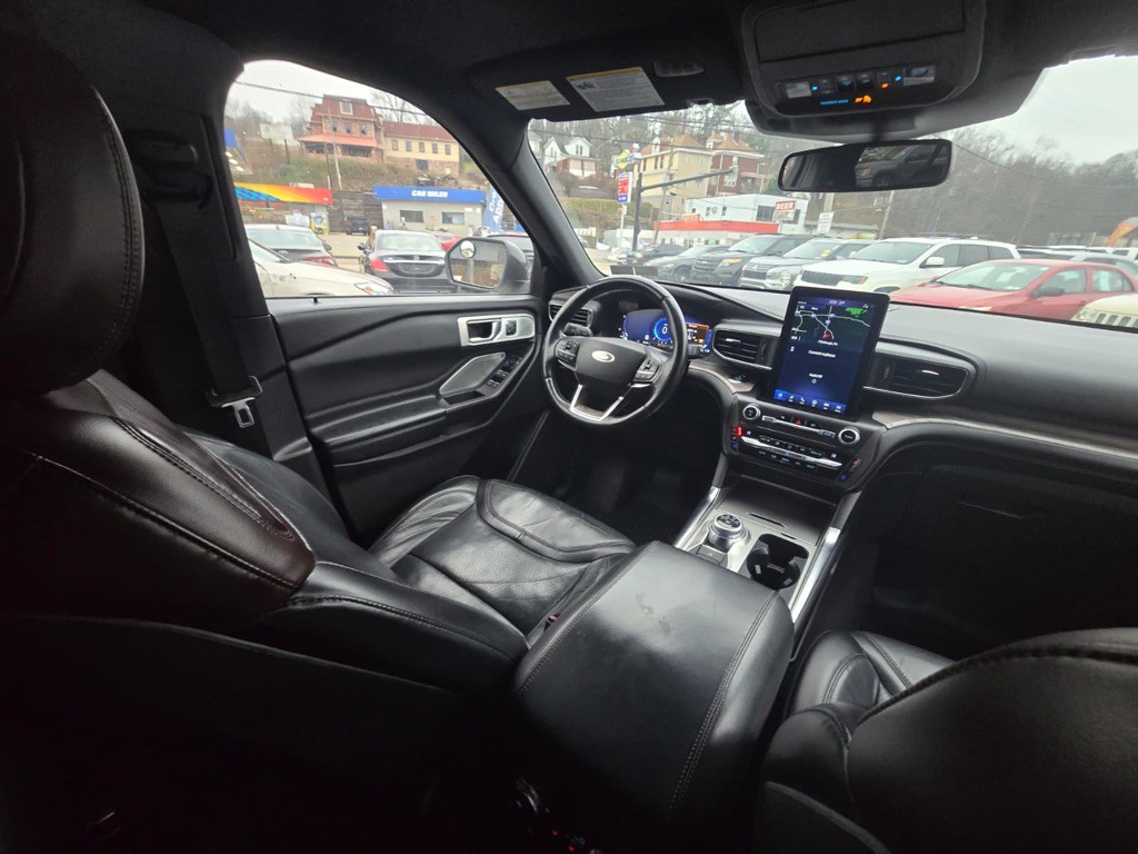 2020 Ford Explorer Image 15