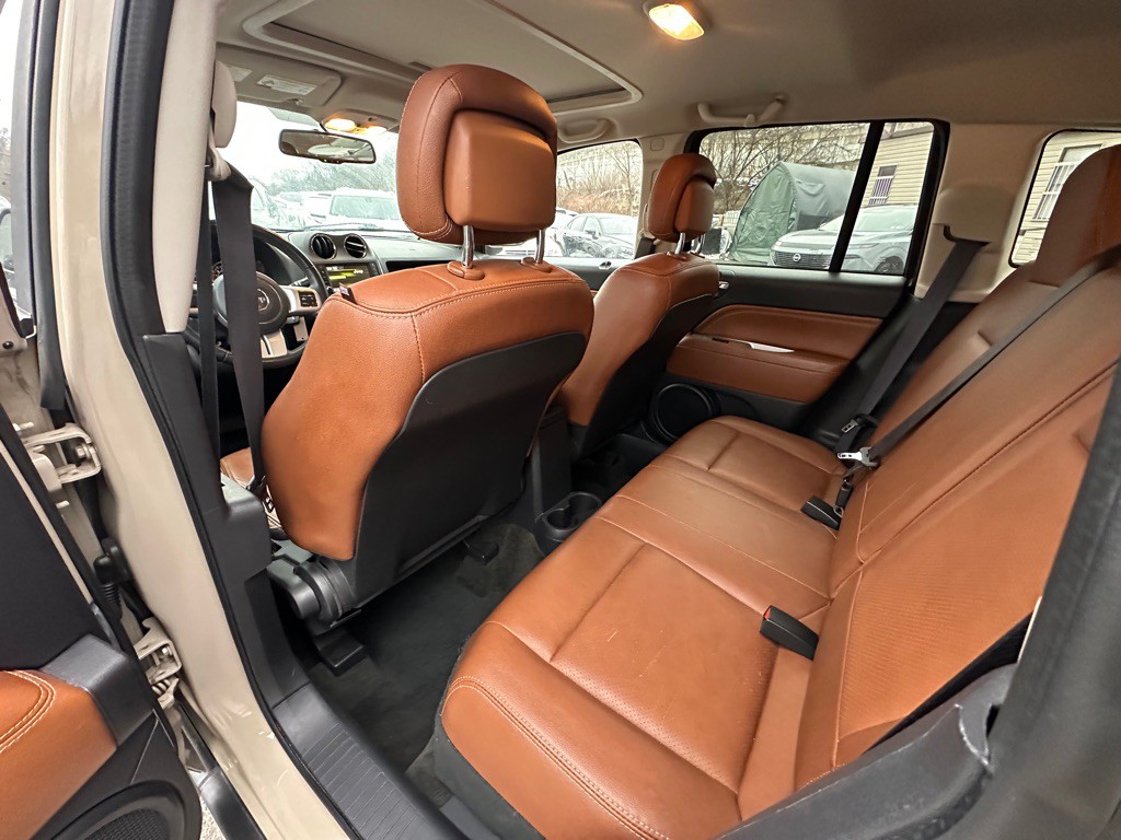 2016 Jeep Compass Image 6