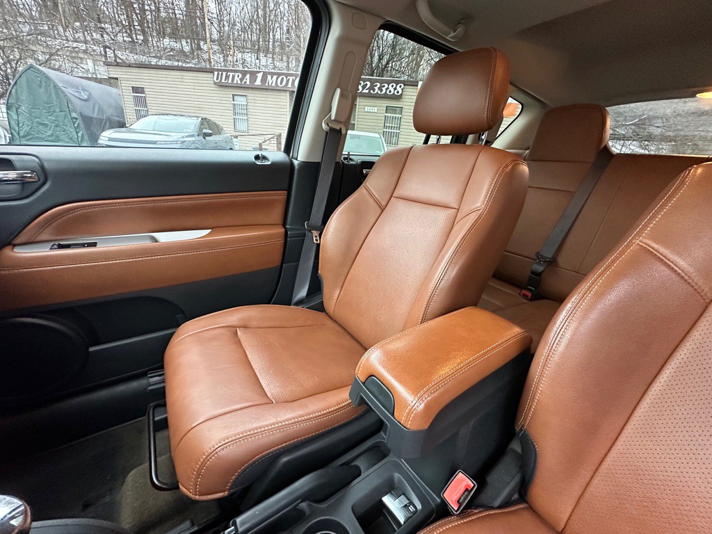 2016 Jeep Compass Image 9