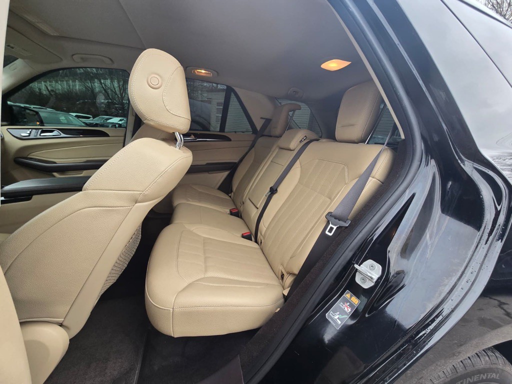 2017 Mercedes-Benz GLE-Class Image 13