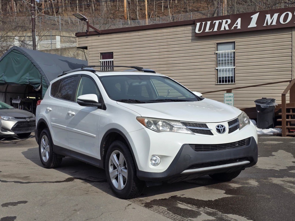 2014 Toyota Rav4 Image 2