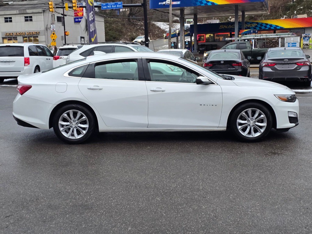 2021 Chevrolet Malibu Image 5
