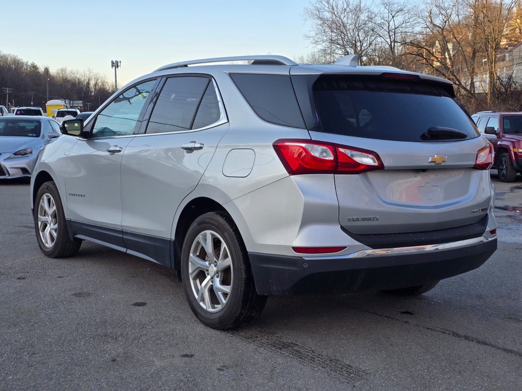 2021 Chevrolet Equinox Image 2