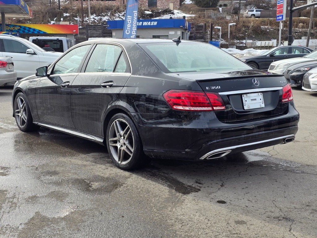2016 Mercedes-Benz E-Class Image 8