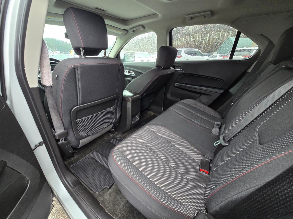 2017 Chevrolet Equinox Image 11