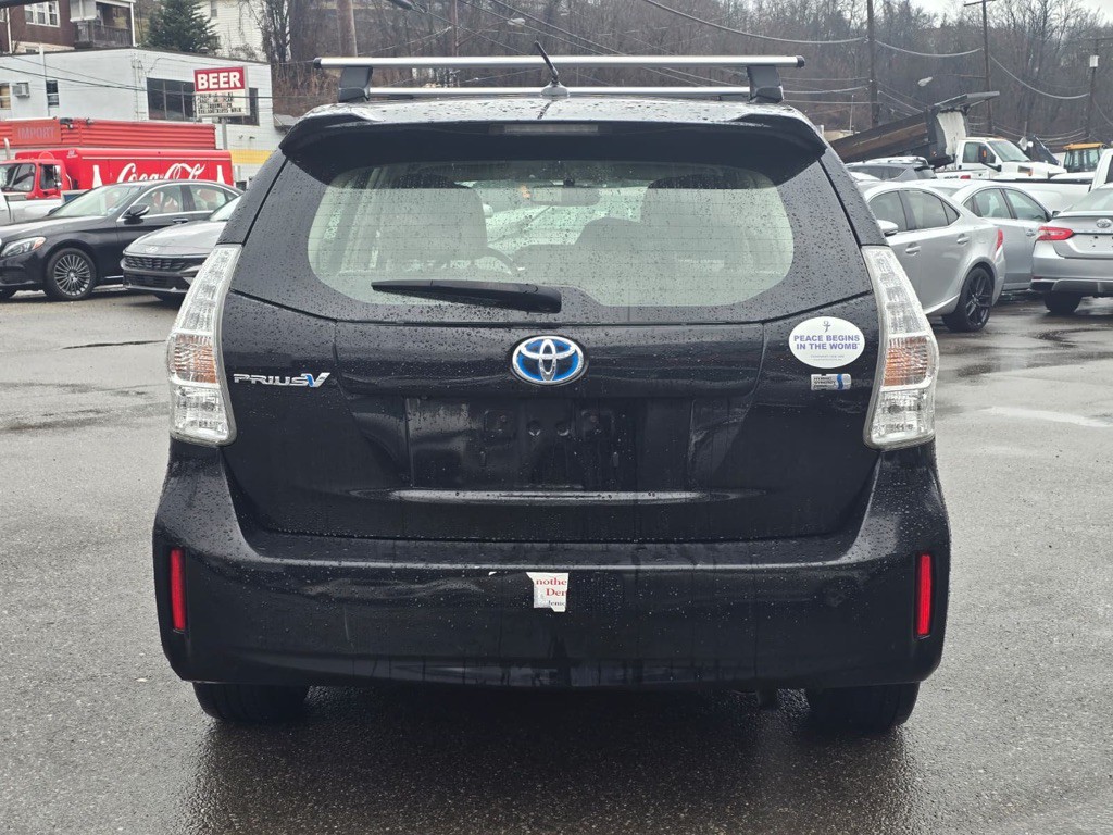 2013 Toyota Prius Image 5