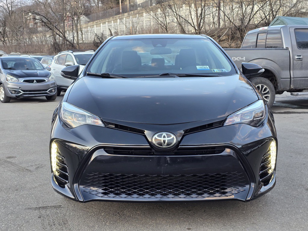2018 Toyota Corolla Image 3
