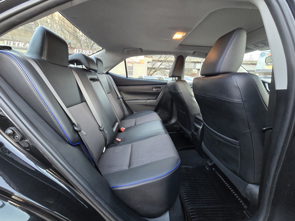 2018 Toyota Corolla Image 11