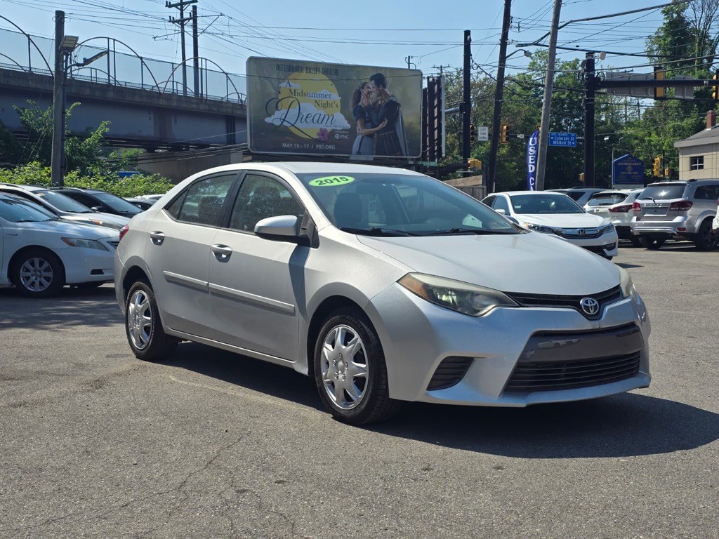 2015 Toyota Corolla Image 4