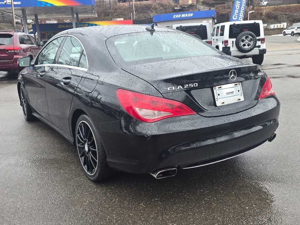 2014 Mercedes-Benz CLA-Class Image 11
