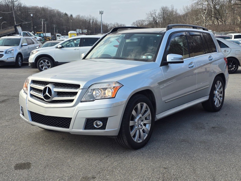 2011 Mercedes-Benz GLK-Class Image 3