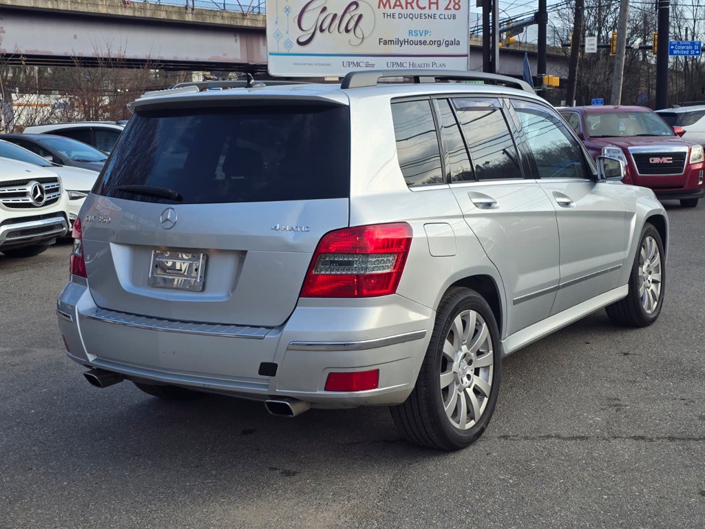 2011 Mercedes-Benz GLK-Class Image 7
