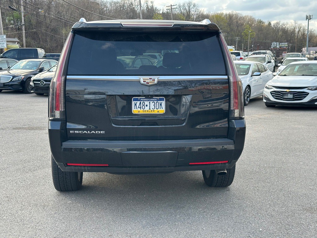 2018 Cadillac Escalade Image 7