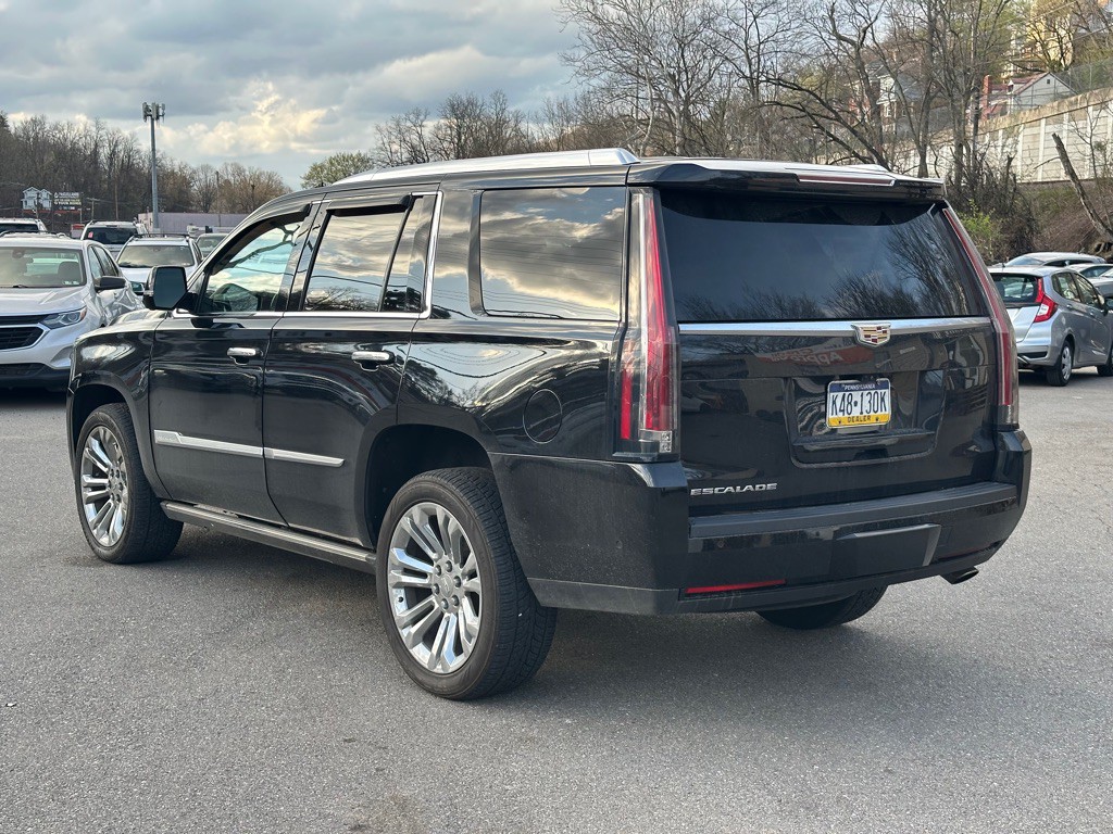 2018 Cadillac Escalade Image 8