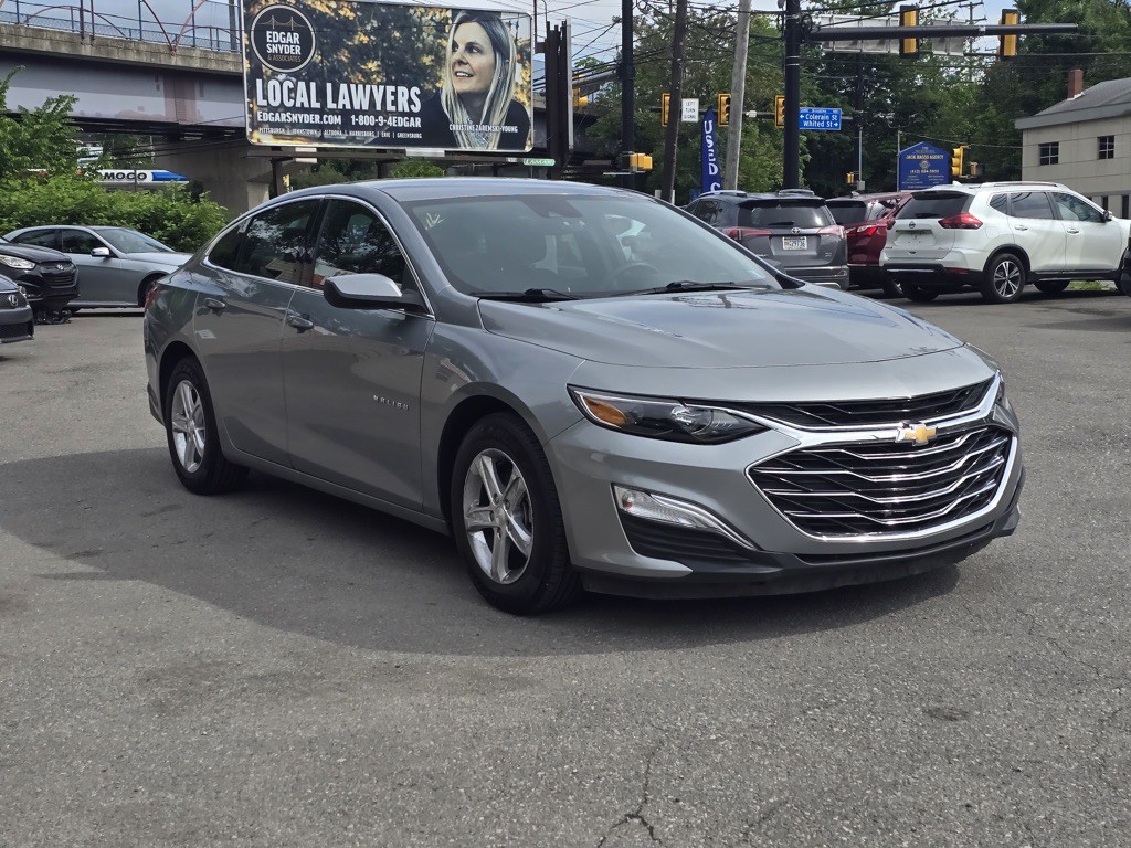 2024 Chevrolet Malibu Image 3