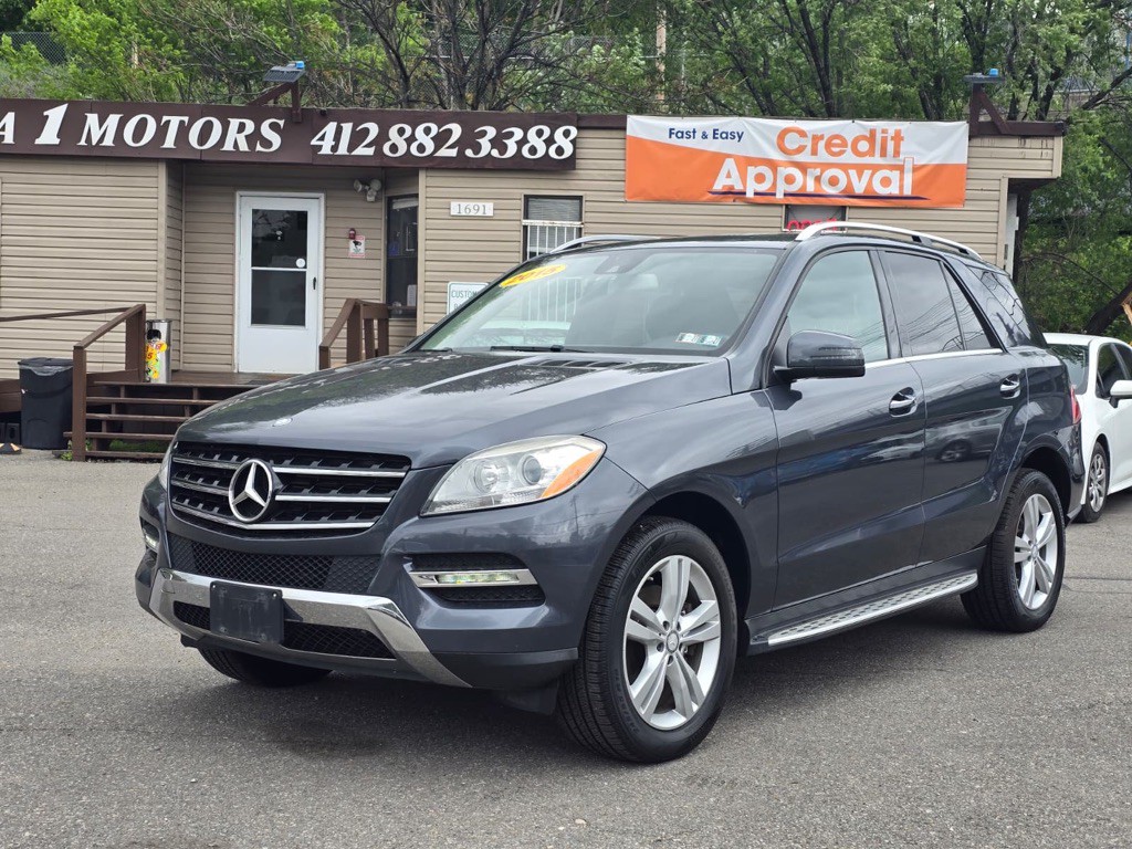 2015 Mercedes-Benz M-Class Image 2