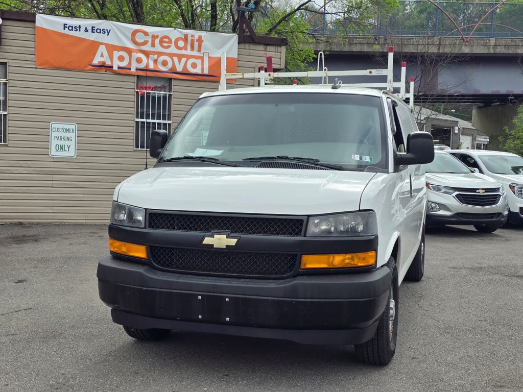 2021 Chevrolet Express Image 2