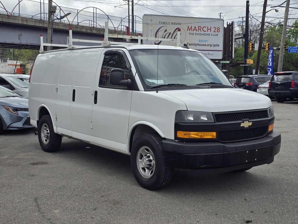 2021 Chevrolet Express Image 7
