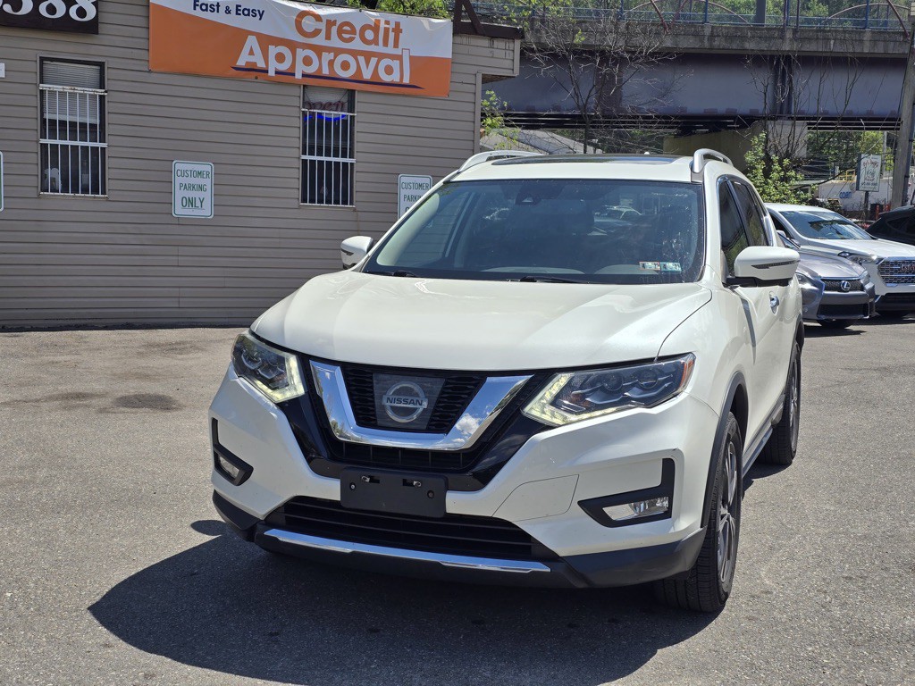 2017 Nissan Rogue Image 6