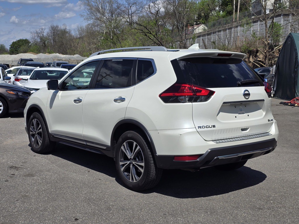 2017 Nissan Rogue Image 7