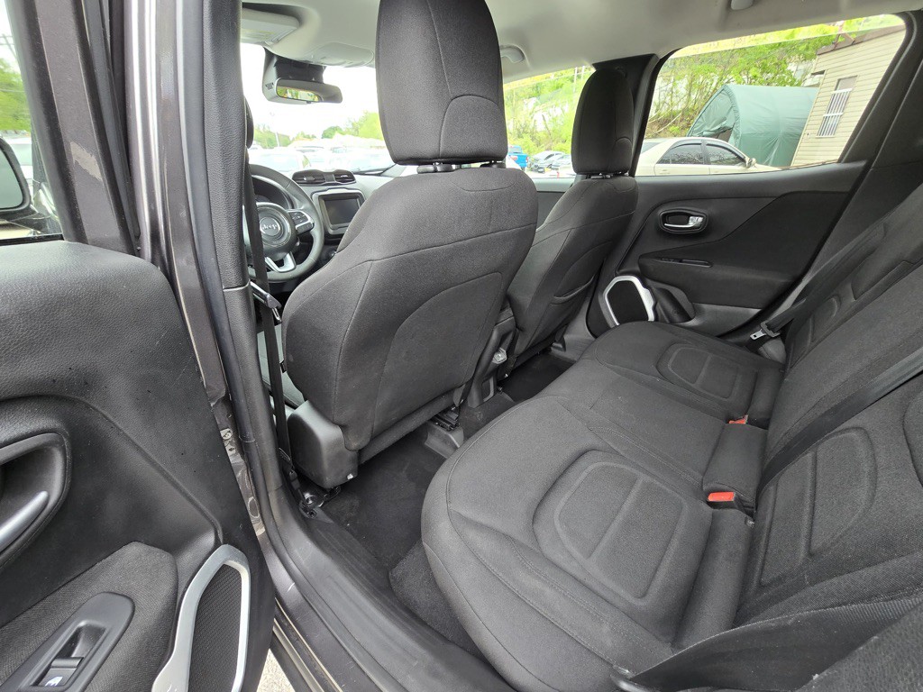 2018 Jeep Renegade Image 11