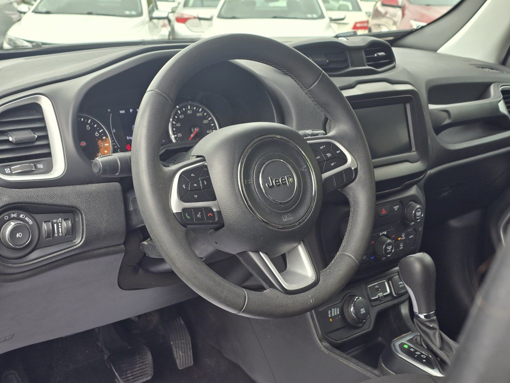 2018 Jeep Renegade Image 12