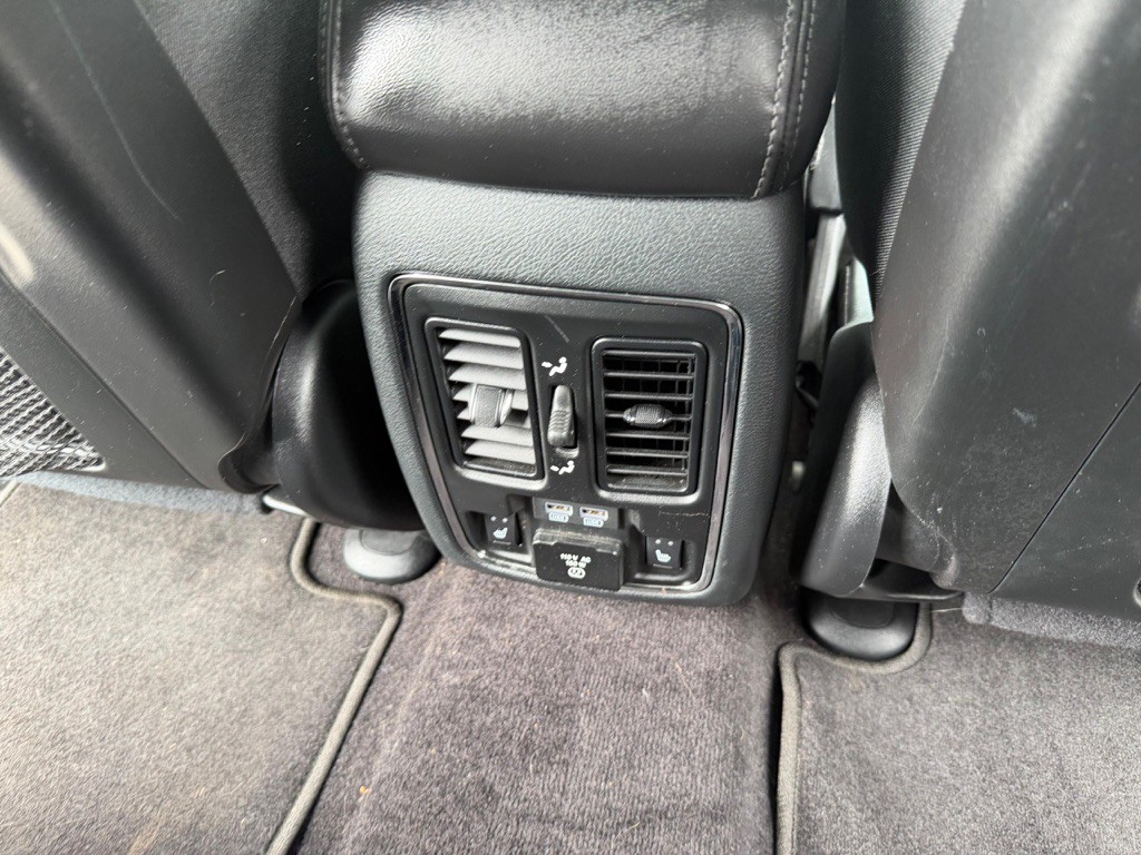 2018 Jeep Grand Cherokee Image 17
