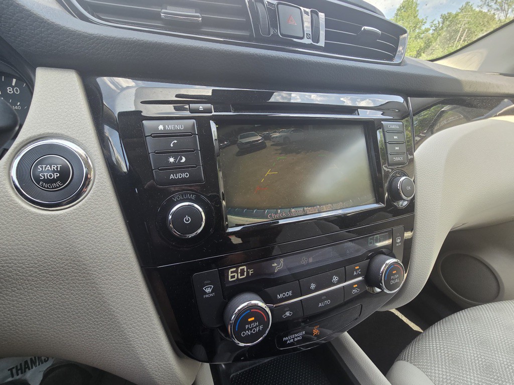 2021 Nissan Rogue Image 4