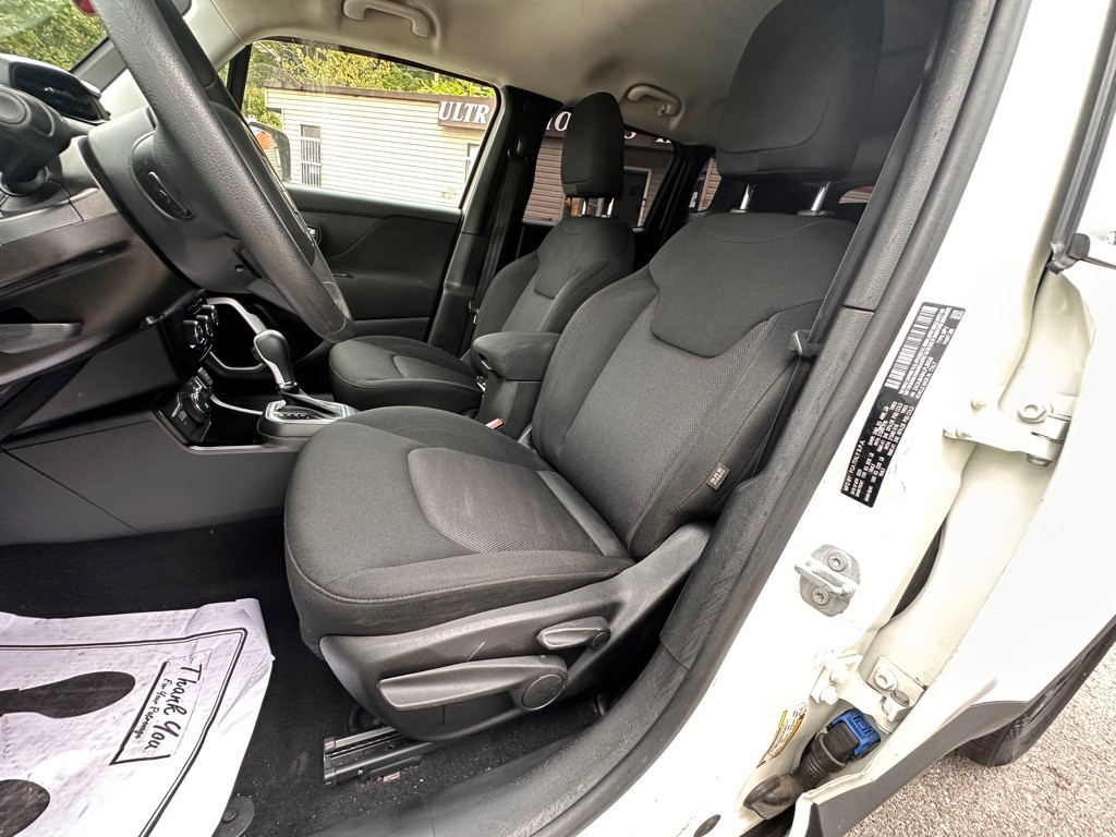 2020 Jeep Renegade Image 8