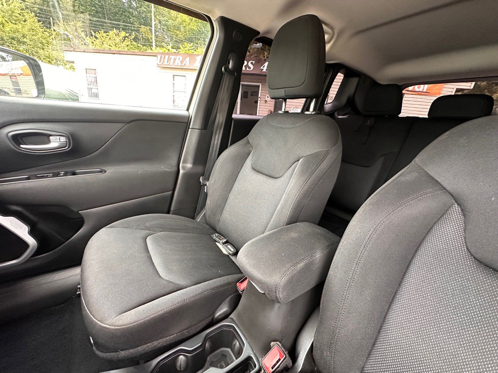2020 Jeep Renegade Image 9
