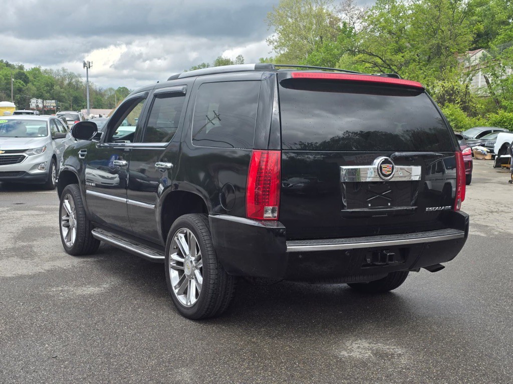 2014 Cadillac Escalade Image 6