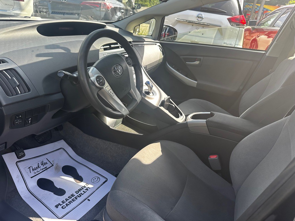 2014 Toyota Prius Image 7