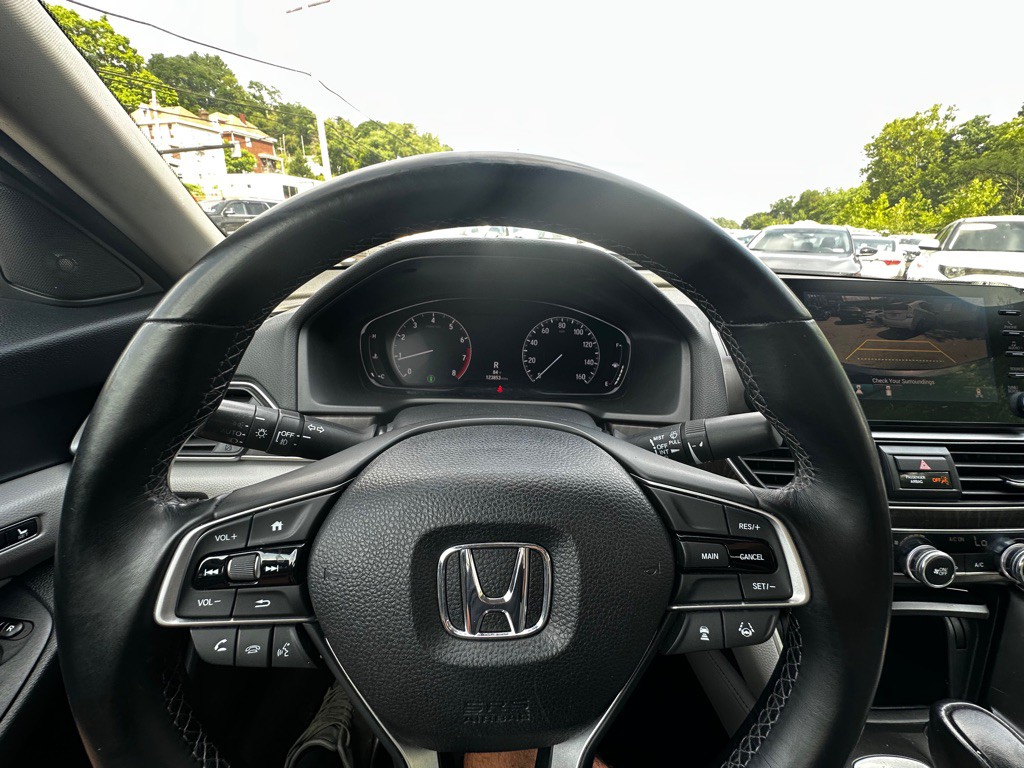 2018 Honda Accord Image 12