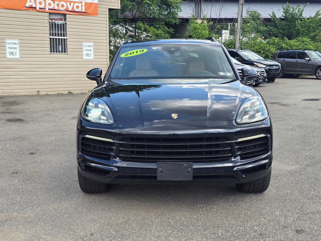 2019 Porsche Cayenne Image 3