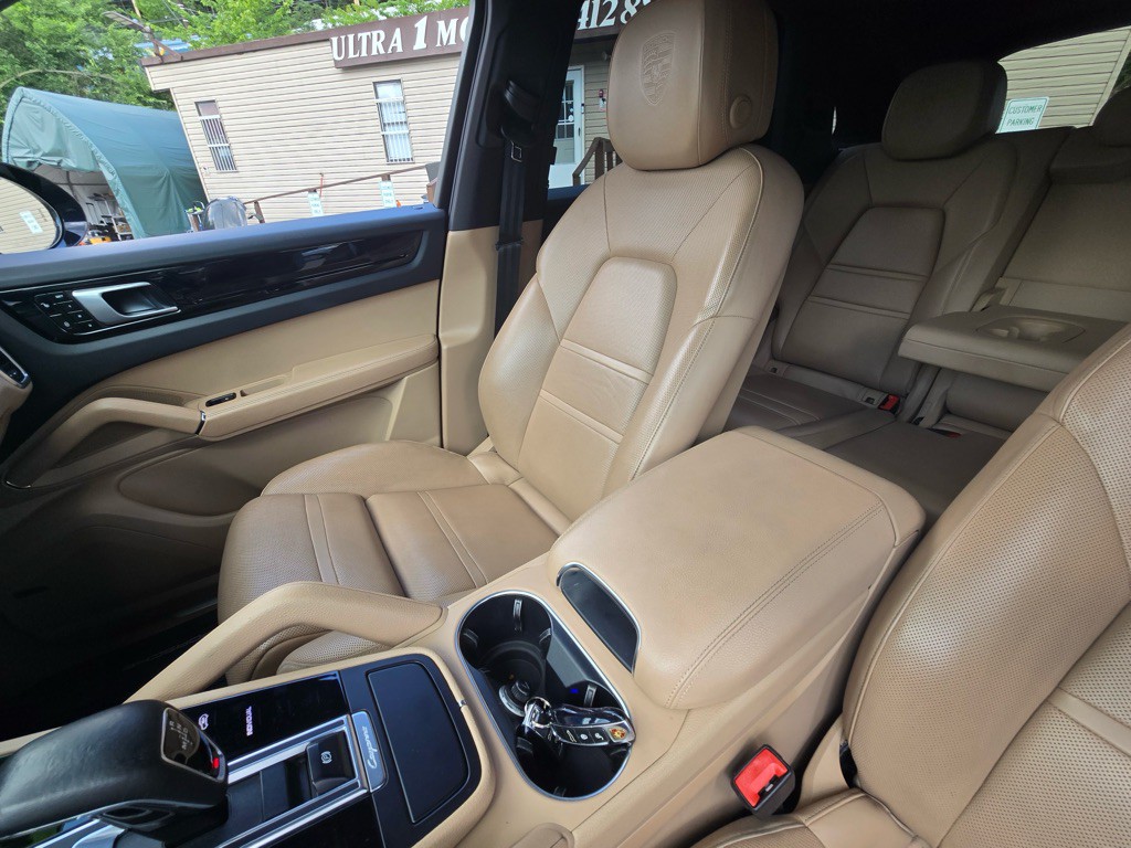 2019 Porsche Cayenne Image 22