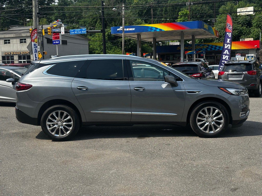2021 Buick Enclave Image 5