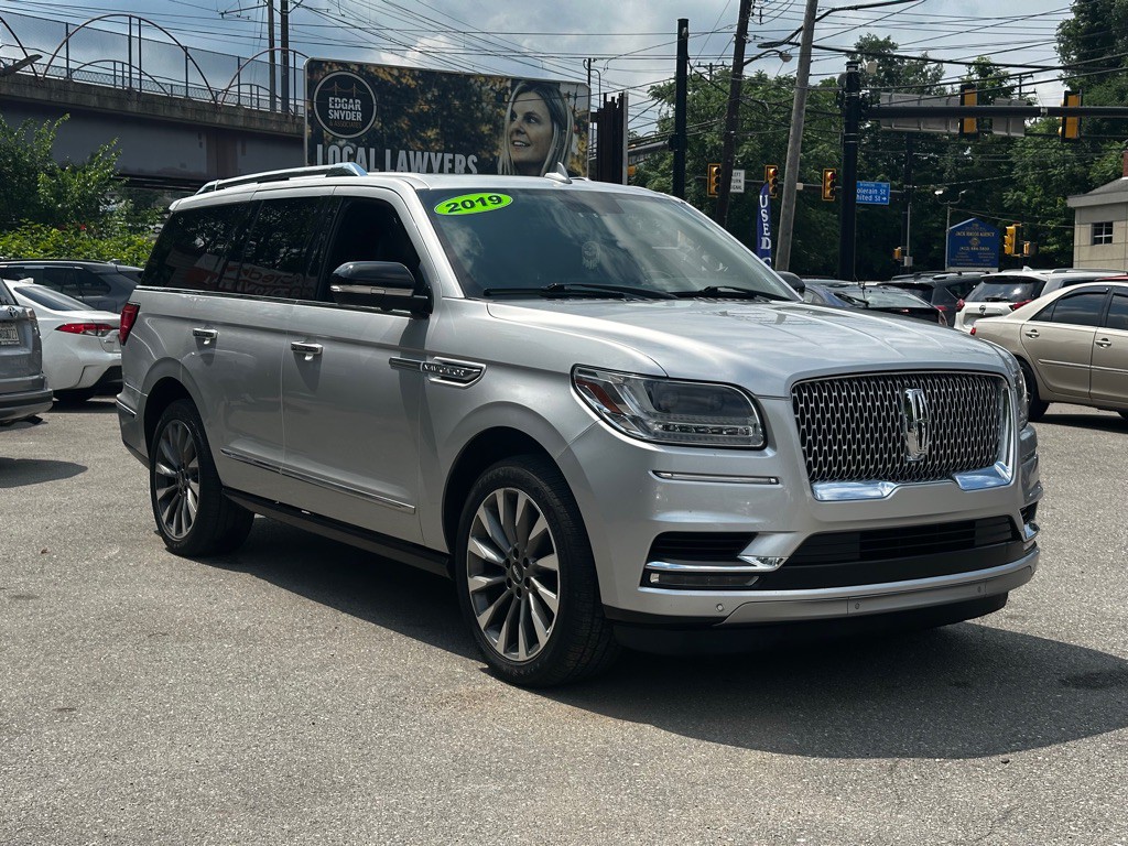2018 Lincoln Navigator Image 4