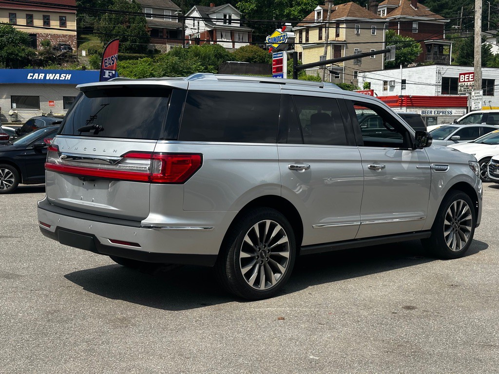 2018 Lincoln Navigator Image 5