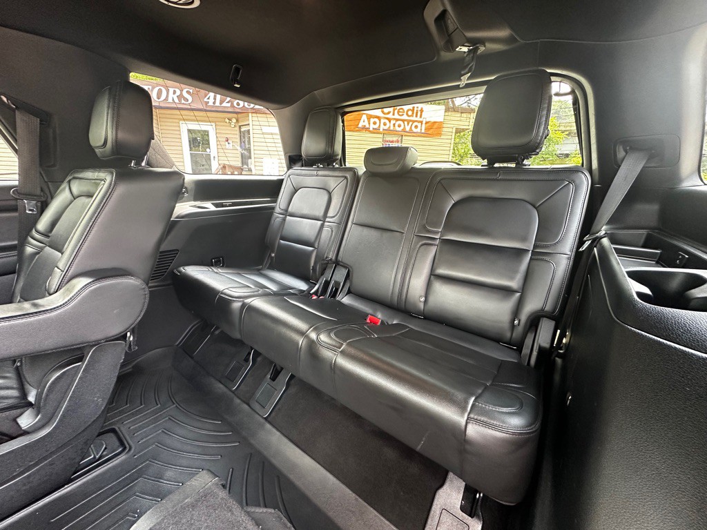 2018 Lincoln Navigator Image 13