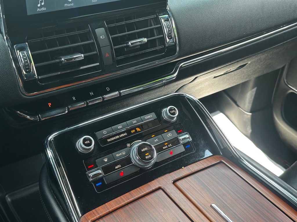 2018 Lincoln Navigator Image 21