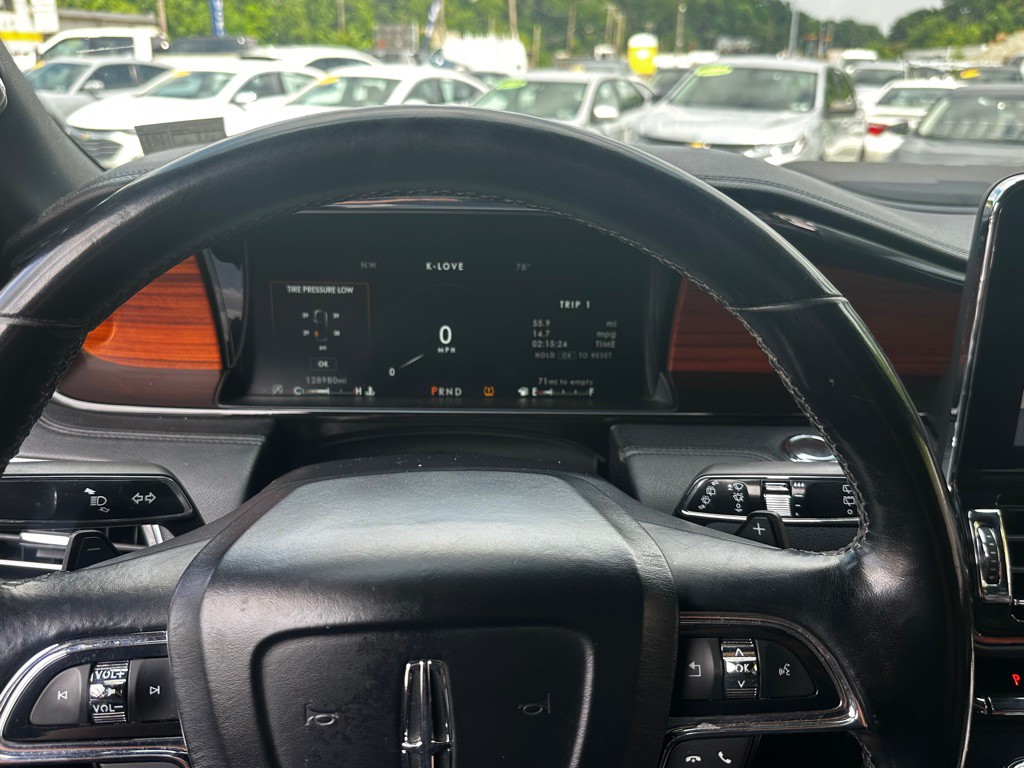 2018 Lincoln Navigator Image 22