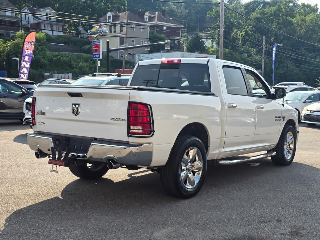 2016 RAM 1500 Image 10