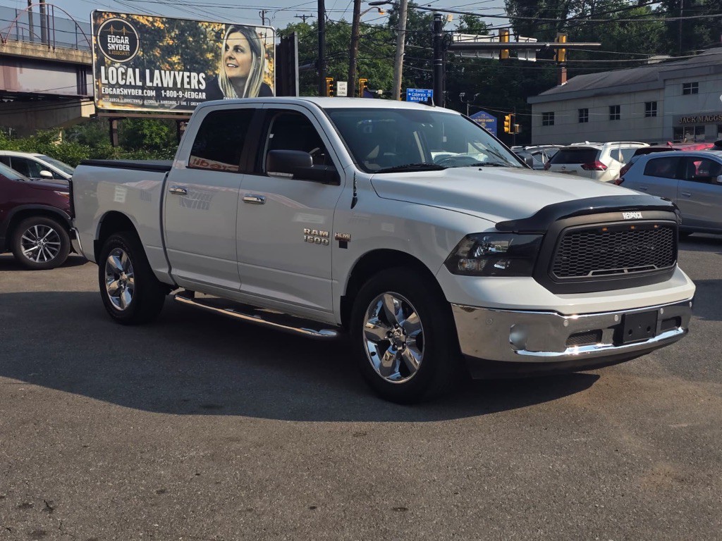 2016 RAM 1500 Image 11